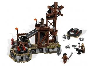 LEGO The Orc Forge (9476) - Pret | Preturi LEGO The Orc Forge (9476)