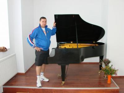 www.transport-piane-pianine.ro SITE FILMARI MUTARI 0723955786 - Pret | Preturi www.transport-piane-pianine.ro SITE FILMARI MUTARI 0723955786