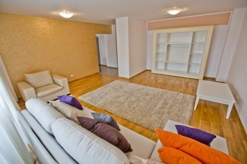 Apartament cu doua camere, Privilegio € 550 - Pret | Preturi Apartament cu doua camere, Privilegio € 550
