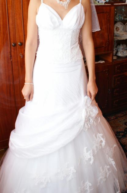 Vand rochie de mireasa - Pret | Preturi Vand rochie de mireasa