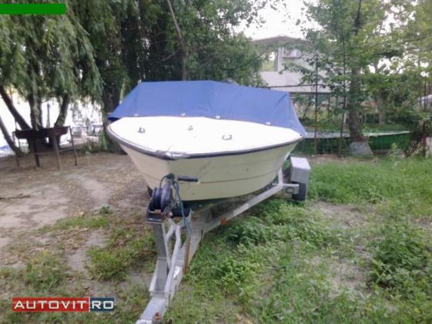 Barca sport de vanzare,motor 40 cp - Pret | Preturi Barca sport de vanzare,motor 40 cp