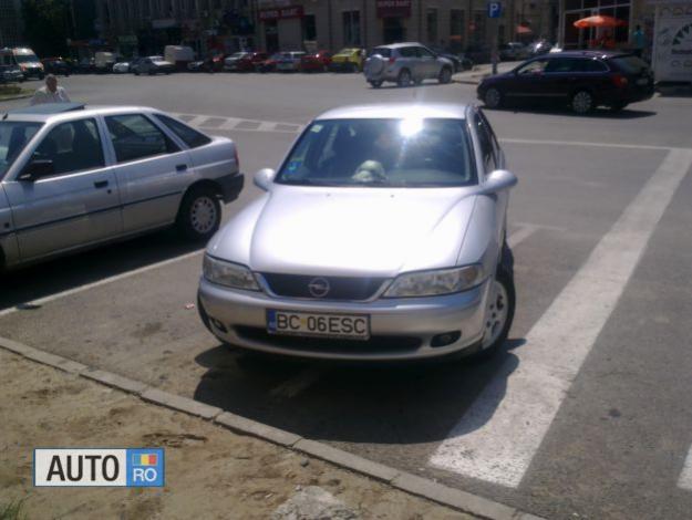 Vand Opel vectra Automat - Pret | Preturi Vand Opel vectra Automat