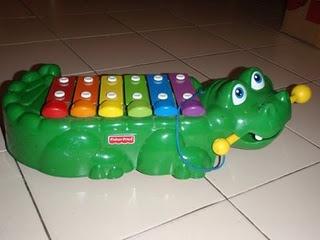 XILOFON PIAN CROCODIL FISHER PRICE - Pret | Preturi XILOFON PIAN CROCODIL FISHER PRICE