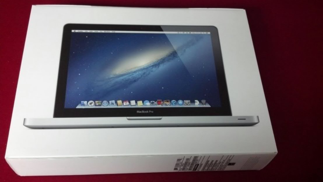 Vand Apple Macbook Pro 13 Inch, i7 2.9Ghz Procesor,8gb DDR3,750GB HDD. - Pret | Preturi Vand Apple Macbook Pro 13 Inch, i7 2.9Ghz Procesor,8gb DDR3,750GB HDD.