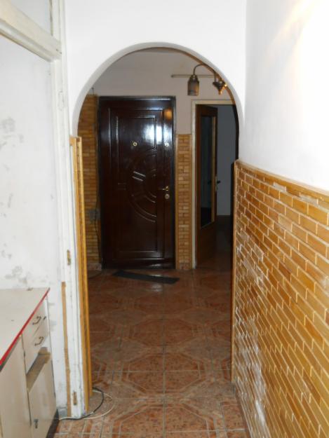 Apartament 3 camere Decomandat, zona Nicolina (CUG) - Pret | Preturi Apartament 3 camere Decomandat, zona Nicolina (CUG)