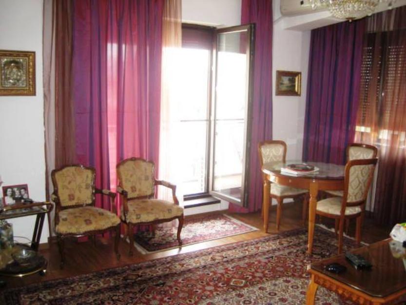 Apartament lux cu 3 camere - Domenii - Piata Domenii - Pret | Preturi Apartament lux cu 3 camere - Domenii - Piata Domenii