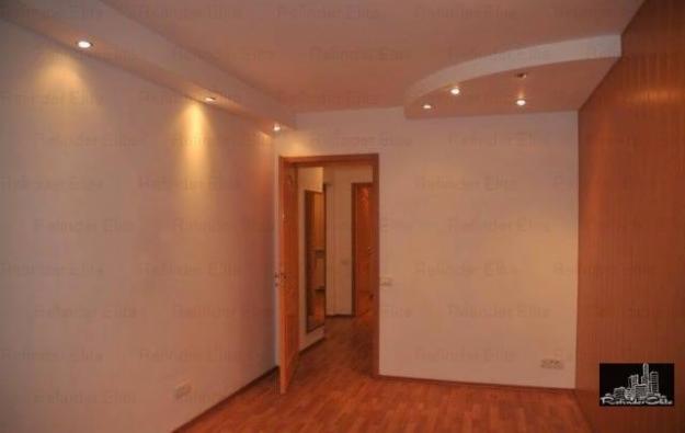 Apartament 3 camere zona Vatra Luminoasa - Maior Coravu - Pret | Preturi Apartament 3 camere zona Vatra Luminoasa - Maior Coravu