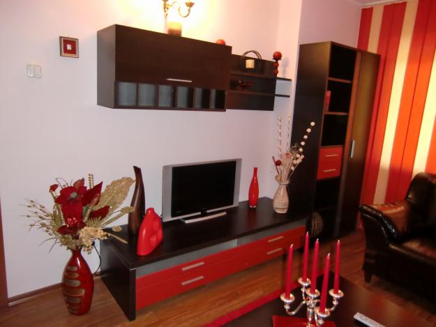 apartament podu iloaiei decomantat - Pret | Preturi apartament podu iloaiei decomantat