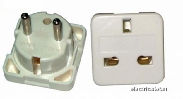 Adaptor Stecher UK (3 pini) - RO (2pini) - Pret | Preturi Adaptor Stecher UK (3 pini) - RO (2pini)