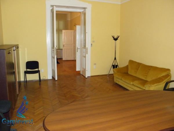 Inchiriez apartament cu 2 camere in Oradea, zona ultracentrala - Pret | Preturi Inchiriez apartament cu 2 camere in Oradea, zona ultracentrala