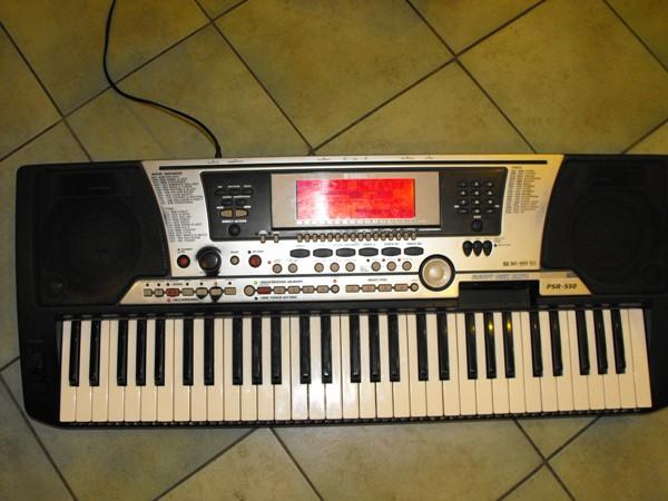 Vand Yamaha PSR 550 - Pret | Preturi Vand Yamaha PSR 550