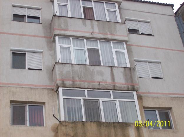 APARTAMENT 3 CAMERE DE VANZARE - Pret | Preturi APARTAMENT 3 CAMERE DE VANZARE