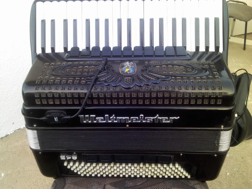 Urgent acordeon cantora la pret de 1750E fix fix - Pret | Preturi Urgent acordeon cantora la pret de 1750E fix fix