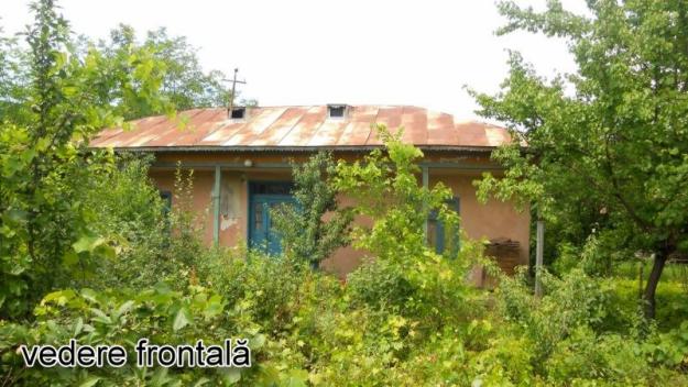 Casa batraneasca, la tara, de vanzare in jud Giurgiu, com. Izvoarele, sat Chiriacu - Pret | Preturi Casa batraneasca, la tara, de vanzare in jud Giurgiu, com. Izvoarele, sat Chiriacu