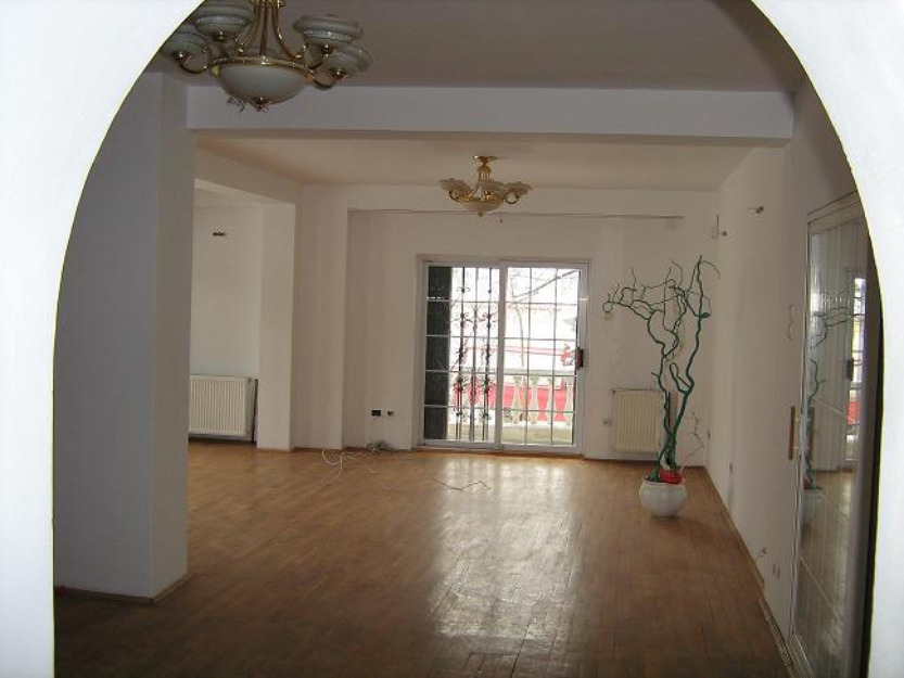 Inchiriere vila Baneasa - Vatra noua - Pret | Preturi Inchiriere vila Baneasa - Vatra noua