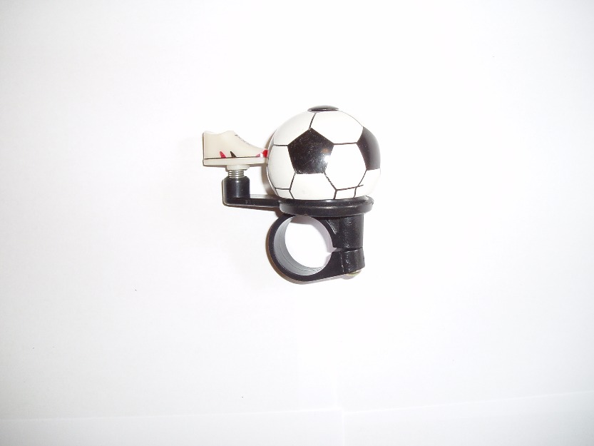 Claxon mecanic mingie de fotbal. cod c559 - Pret | Preturi Claxon mecanic mingie de fotbal. cod c559