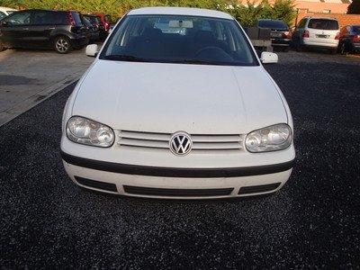 Dezmembrez VW Golf 1.9 sdi din 2000, pompa injectie - Pret | Preturi Dezmembrez VW Golf 1.9 sdi din 2000, pompa injectie