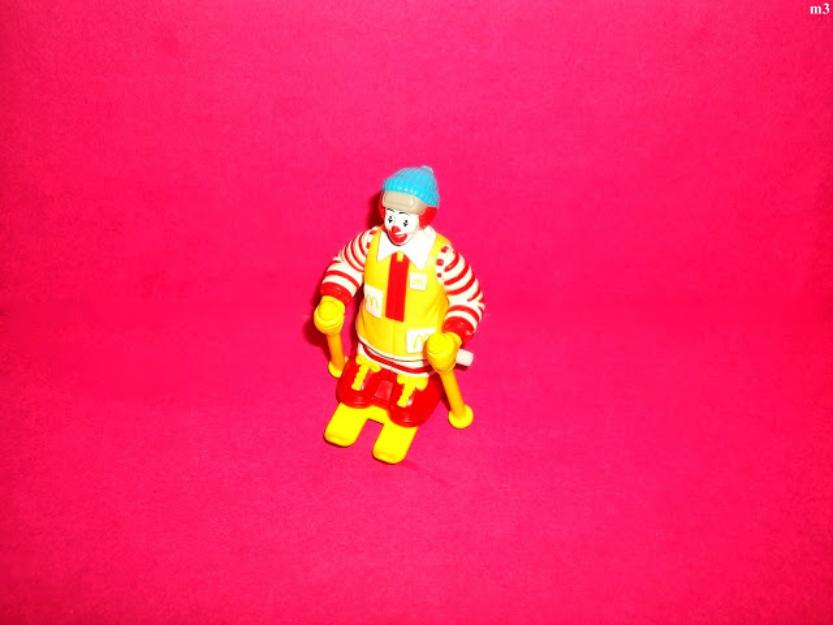 jucarii figurina omulet mc donalds din plastic - Pret | Preturi jucarii figurina omulet mc donalds din plastic