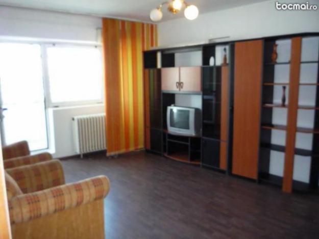 Piata Victoriei Iancu de Hunedoara garsoniera 310 EURO / LUNA mobilata modern 0721339995 - Pret | Preturi Piata Victoriei Iancu de Hunedoara garsoniera 310 EURO / LUNA mobilata modern 0721339995