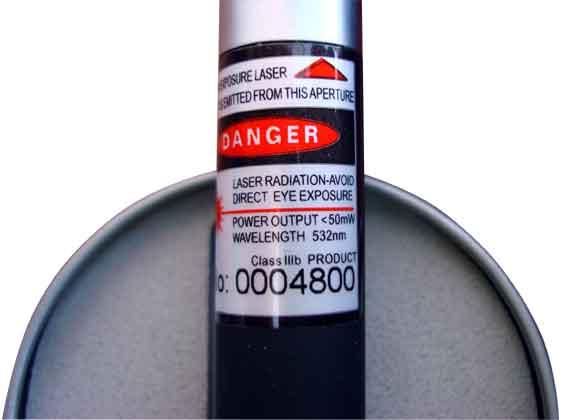 LASER POINTER VERDE 50 MW-SPARGE BALOANE - Pret | Preturi LASER POINTER VERDE 50 MW-SPARGE BALOANE