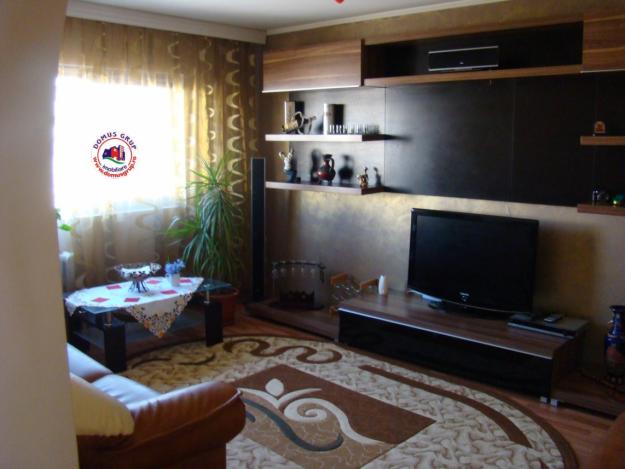 Apartament 4 camere , decomandate 80mp, Soveja Constanta , vanzare urgent - Pret | Preturi Apartament 4 camere , decomandate 80mp, Soveja Constanta , vanzare urgent