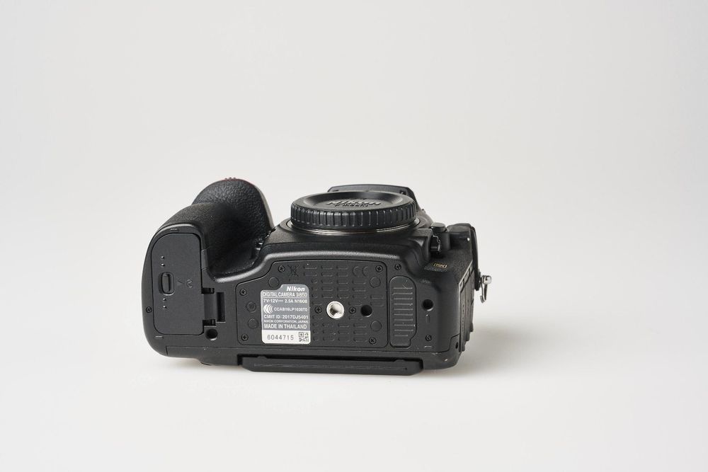 Nikon D850 în ambalajul original - Pret | Preturi Nikon D850 în ambalajul original