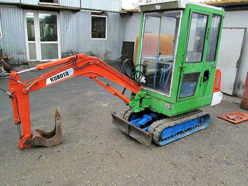Miniexcavator Kubota , an 1990 - Pret | Preturi Miniexcavator Kubota , an 1990