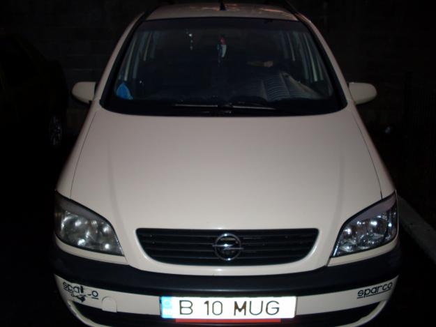 vand opel zafira an 2001 diesel ,7locuri - Pret | Preturi vand opel zafira an 2001 diesel ,7locuri