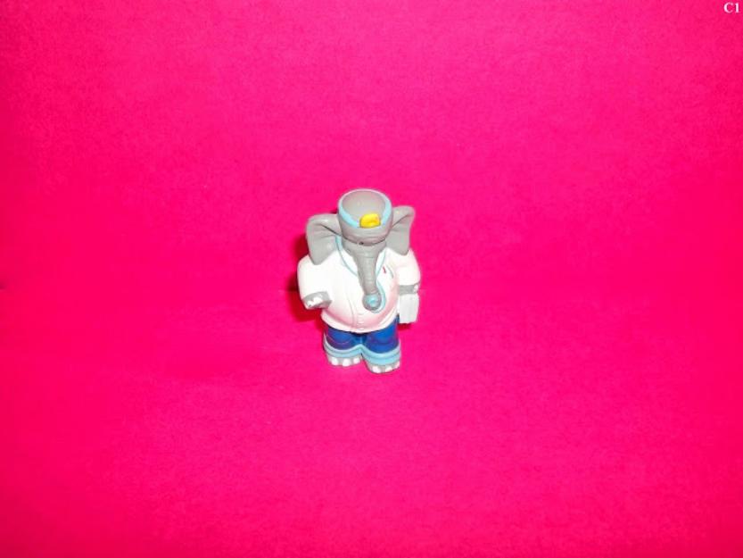 jucarii figurina personaj din desene elefant benjamin din plastic de la kiddinx - Pret | Preturi jucarii figurina personaj din desene elefant benjamin din plastic de la kiddinx
