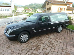 Mercedes funerar - Pret | Preturi Mercedes funerar