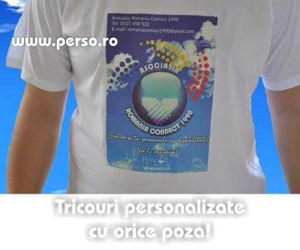 Tricouri si alte textile personalizate cu orice poza - Pret | Preturi Tricouri si alte textile personalizate cu orice poza