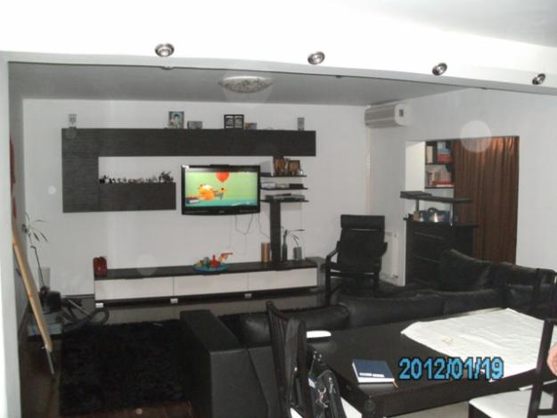 Apartament 3 camere Vitanul Nou-Pompieri - Pret | Preturi Apartament 3 camere Vitanul Nou-Pompieri