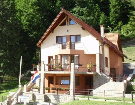 Exceptional vacation villa near Brasov - Casa 0landeza Brasov Transylvania - Pret | Preturi Exceptional vacation villa near Brasov - Casa 0landeza Brasov Transylvania