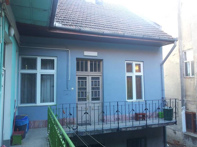 Apartament cu 2 camere, central - Pret | Preturi Apartament cu 2 camere, central
