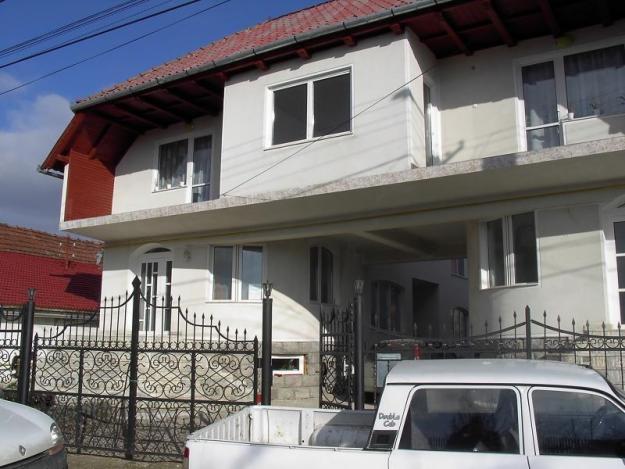 vand pensiune mini-hotel 22 camere situata in centrul statiunii covasna - Pret | Preturi vand pensiune mini-hotel 22 camere situata in centrul statiunii covasna