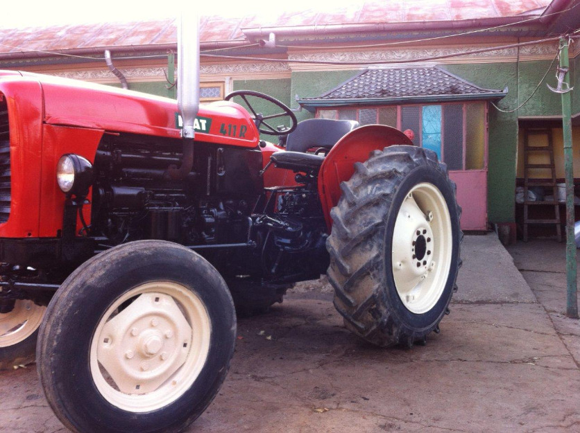 Vand Tractor Fiat 411R - Pret | Preturi Vand Tractor Fiat 411R