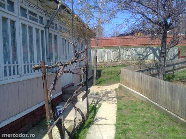 Casa 3 camere zona comarna iasi negociabila - Pret | Preturi Casa 3 camere zona comarna iasi negociabila