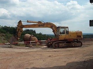 Excavator Liebherr R 942 LC de vanzare second hand vanzari excavatoare - Pret | Preturi Excavator Liebherr R 942 LC de vanzare second hand vanzari excavatoare