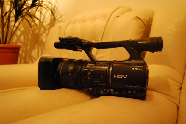 Camera video profesionala high definition sony hdr fx1000 ideala filmari evenimente - Pret | Preturi Camera video profesionala high definition sony hdr fx1000 ideala filmari evenimente