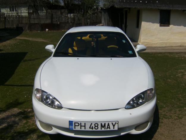 vand hyundai coupe sau schimb cu logan - Pret | Preturi vand hyundai coupe sau schimb cu logan