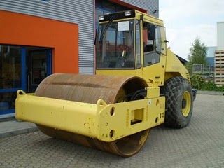 Cilindru compactor Bomag BW 213 DH-3 de vanzare second hand vanzari cilindri compactori leasing - Pret | Preturi Cilindru compactor Bomag BW 213 DH-3 de vanzare second hand vanzari cilindri compactori leasing