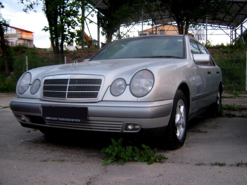 Mercedes seria E 290 turbo diesel, anul 1997, volan stanga, 130 CP - Pret | Preturi Mercedes seria E 290 turbo diesel, anul 1997, volan stanga, 130 CP