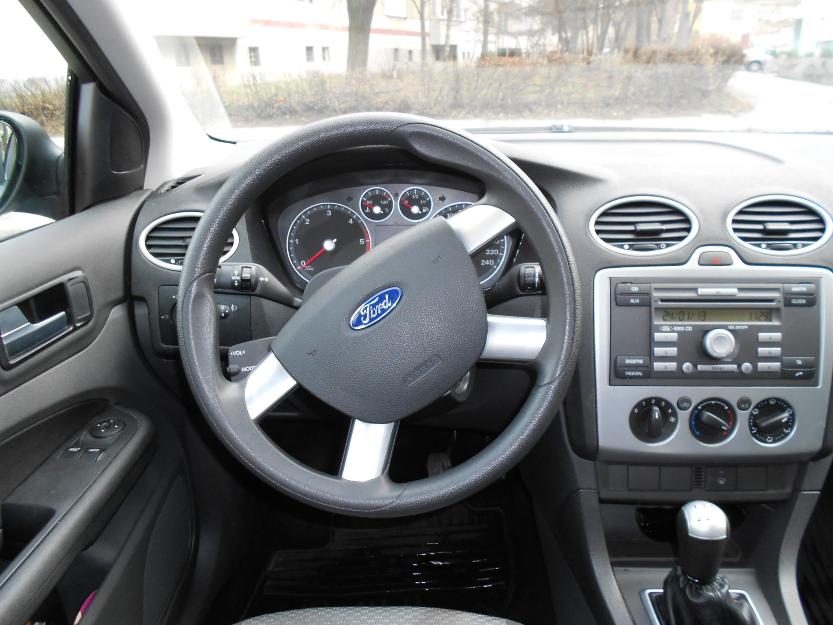 Ford Focus combi 1,8 TDCi 115 CP 2007 - Pret | Preturi Ford Focus combi 1,8 TDCi 115 CP 2007