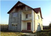 Vila (P+1) de vanzare la 1 km de Targoviste - Zona nord - Pret | Preturi Vila (P+1) de vanzare la 1 km de Targoviste - Zona nord