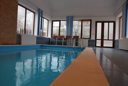 Cazare Bran in pensiune de lux cu piscina interioara - Pret | Preturi Cazare Bran in pensiune de lux cu piscina interioara