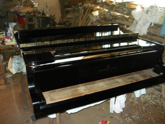 restaurare mobila stil clasic , reconditionez pian pianina - Pret | Preturi restaurare mobila stil clasic , reconditionez pian pianina