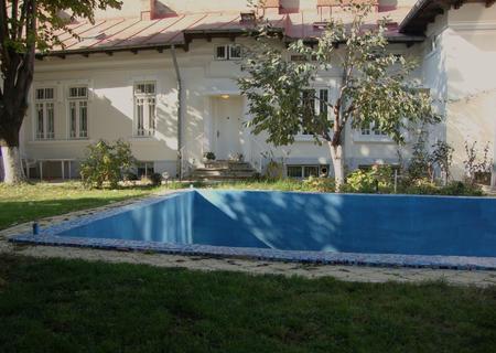 Historic App.(1928)+Garden+Pool - Pret | Preturi Historic App.(1928)+Garden+Pool