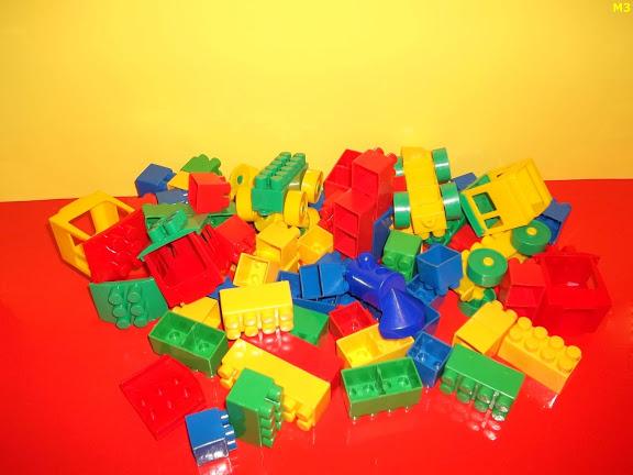 jucarii lego de constructii cu 70 de piese lego - Pret | Preturi jucarii lego de constructii cu 70 de piese lego