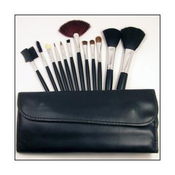 Set 12 Pensule profesionale make up Anabelle - Pret | Preturi Set 12 Pensule profesionale make up Anabelle