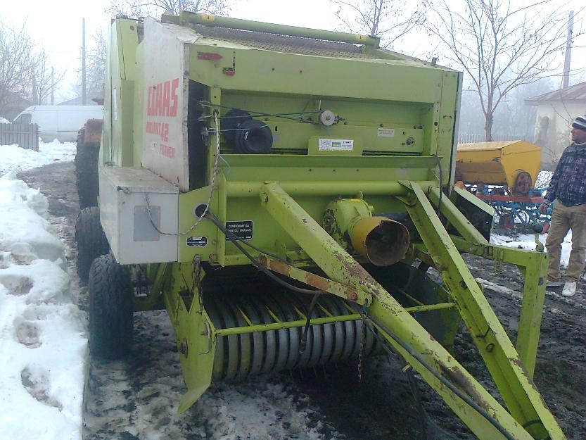 Vand presa baloti rotunzi claas rollant 42 - Pret | Preturi Vand presa baloti rotunzi claas rollant 42